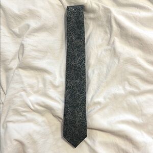 The Tie Bar Dark Green Textured Floral Pattern Slim Tie